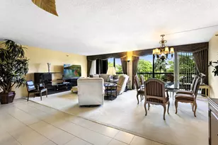 2480 Presidential Way, West Palm Beach, FL 33401 - Photo 2