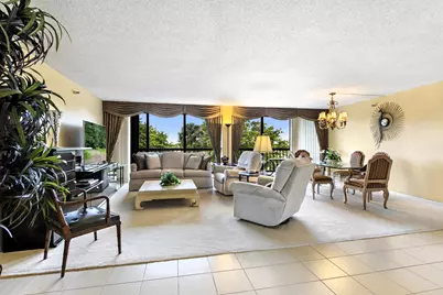 2480 Presidential Way #403, West Palm Beach, FL 33401 - Photo 1