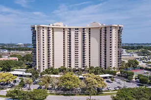 2480 Presidential Way, West Palm Beach, FL 33401 - Photo 24