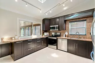 734 Camino Gardens Ln, Boca Raton, FL 33432 - Photo 8