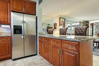 4238 Deste Court, Lake Worth, FL 33467 - Photo 4