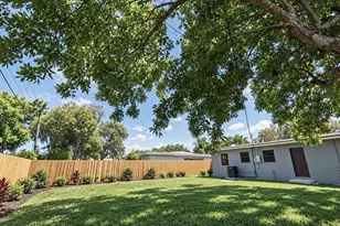 1142 Chateau Park Dr, Fort Lauderdale, FL 33311 - Photo 4