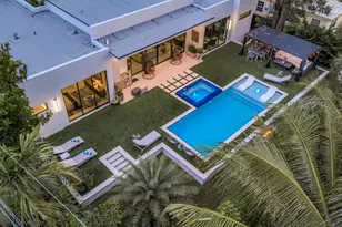 215 NE 28th Ct, Wilton Manors, FL 33334 - Photo 4