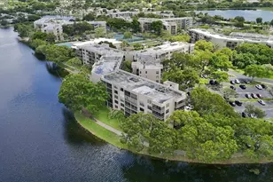 1100 Colony Point Cir, Pembroke Pines, FL 33026 - Photo 1