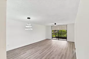 1100 Colony Point Cir, Pembroke Pines, FL 33026 - Photo 14