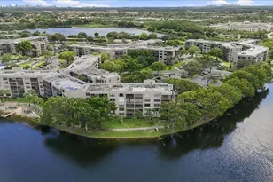 1100 Colony Point Cir, Pembroke Pines, FL 33026 - Photo 36