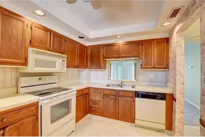 8735 Ramblewood Drive #212, Coral Springs, FL 33071 - Photo 2