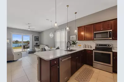 1804 Berkshire Circle SW, Vero Beach, FL 32968 - Photo 10