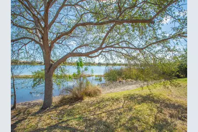 1804 Berkshire Circle SW, Vero Beach, FL 32968 - Photo 34
