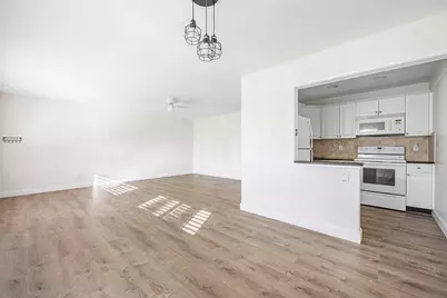 2455 NE 51st Street #E102, Fort Lauderdale, FL 33308 - Photo 8