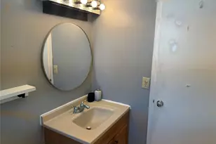 2860 Somerset Dr, Lauderdale Lakes, FL 33311 - Photo 40