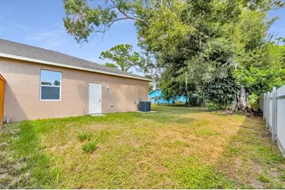 306 N 18th Court #2, Fort Pierce, FL 34950 - Photo 12