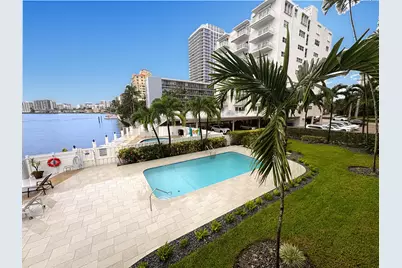 9 N Birch Road #402, Fort Lauderdale, FL 33304 - Photo 2