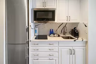 601 N Fort Lauderdale Beach Blvd, Fort Lauderdale, FL 33304 - Photo 10
