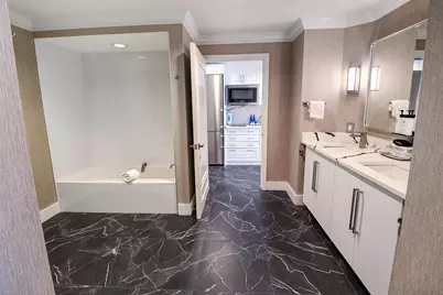 601 N Fort Lauderdale Beach Boulevard #910, Fort Lauderdale, FL 33304 - Photo 16