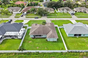 1043 SW Idol Ave, Port Saint Lucie, FL 34953 - Photo 44