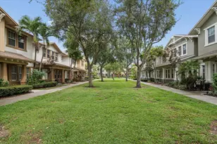 950 Marina Del Ray Ln, West Palm Beach, FL 33401 - Photo 24