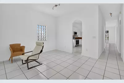 15891 SW 14th Street, Pembroke Pines, FL 33027 - Photo 10