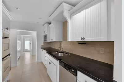 2401 NE 47th Street, Lighthouse Point, FL 33064 - Photo 20