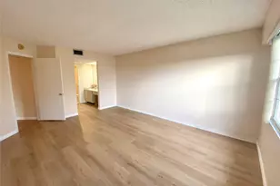 1000 SW 128th Terrace, Pembroke Pines, FL 33027 - Photo 10