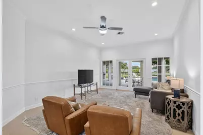 876 Cindy Cir Lane, Wellington, FL 33414 - Photo 10