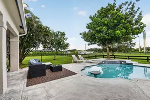876 Cindy Cir Ln, Wellington, FL 33414 - Photo 14