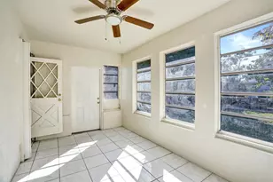 1318 NW 11th Pl, Fort Lauderdale, FL 33311 - Photo 18