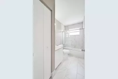1365 NW 154th Lane, Pembroke Pines, FL 33028 - Photo 20