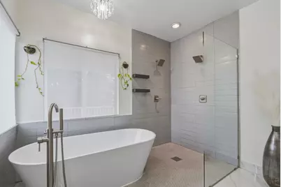 7372 NW 18th Court, Pembroke Pines, FL 33024 - Photo 44