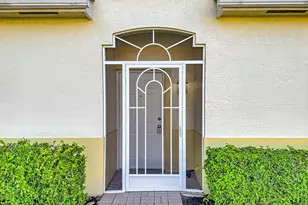9967 Galleon Dr, West Palm Beach, FL 33411 - Photo 4