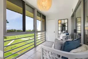3654 Via Poinciana, Lake Worth, FL 33467 - Photo 8