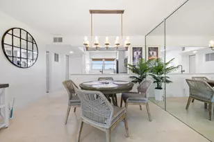 3654 Via Poinciana, Lake Worth, FL 33467 - Photo 4