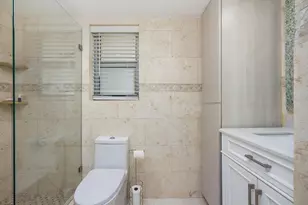 3654 Via Poinciana, Lake Worth, FL 33467 - Photo 10