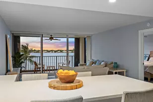 134 Lakeshore Dr, North Palm Beach, FL 33408 - Photo 2