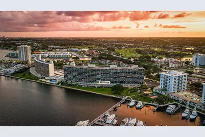 134 Lakeshore Drive #316, North Palm Beach, FL 33408 - Photo 1