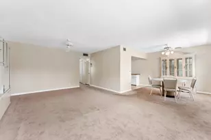 309 Wellington M, West Palm Beach, FL 33417 - Photo 8