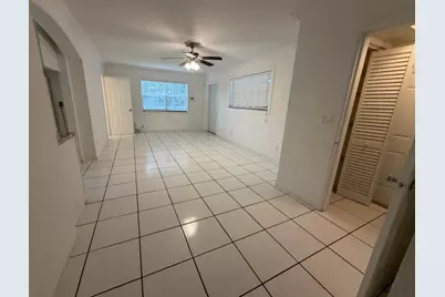 421 NE 11th Street #5, Fort Lauderdale, FL 33304 - Photo 8