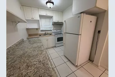 421 NE 11th Street #5, Fort Lauderdale, FL 33304 - Photo 4