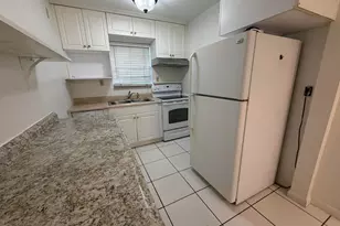 421 NE 11th St, Fort Lauderdale, FL 33304 - Photo 4