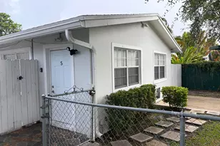 421 NE 11th St, Fort Lauderdale, FL 33304 - Photo 16