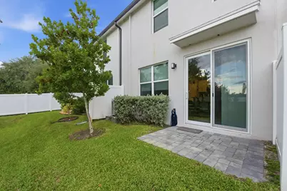 3570 San Bernardino Way, Palm Springs, FL 33461 - Photo 28