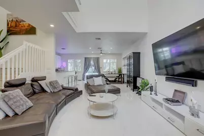 131 S East 7th Way #131, Pompano Beach, FL 33060 - Photo 4