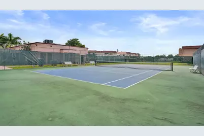 9540 Sunrise Lakes Boulevard #303, Sunrise, FL 33322 - Photo 40