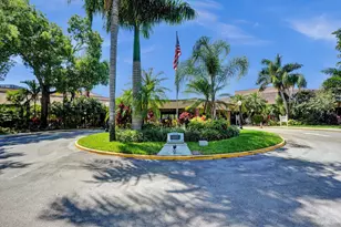 9540 Sunrise Lakes Blvd, Sunrise, FL 33322 - Photo 38