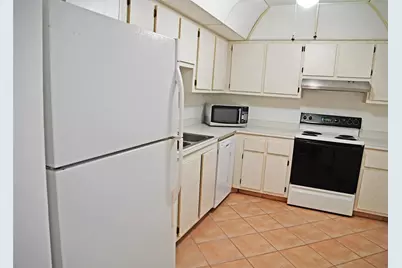 525 N Ocean Boulevard #923, Pompano Beach, FL 33062 - Photo 10