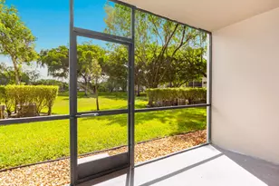 1651 SW 127th Ave SW, Pembroke Pines, FL 33027 - Photo 12