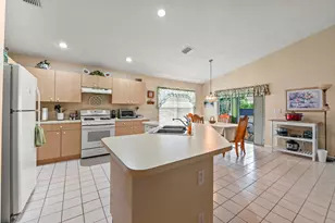 1324 Cape May Ln, Greenacres, FL 33413 - Photo 10