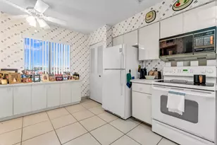 14460 Strathmore Ln, Delray Beach, FL 33446 - Photo 6