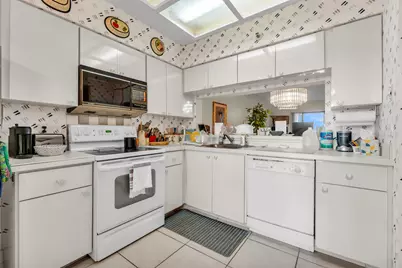 14460 Strathmore Lane #704, Delray Beach, FL 33446 - Photo 2