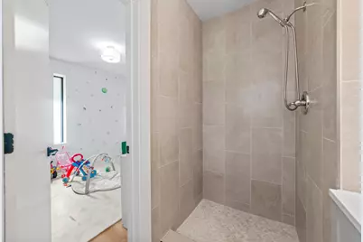 2451 NE 199th Street, Miami, FL 33180 - Photo 34
